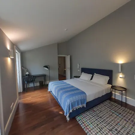 Serviced - Cedofeita