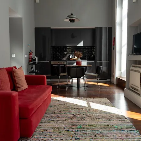 Serviced - Cedofeita Oporto