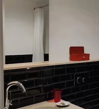 Serviced - Cedofeita