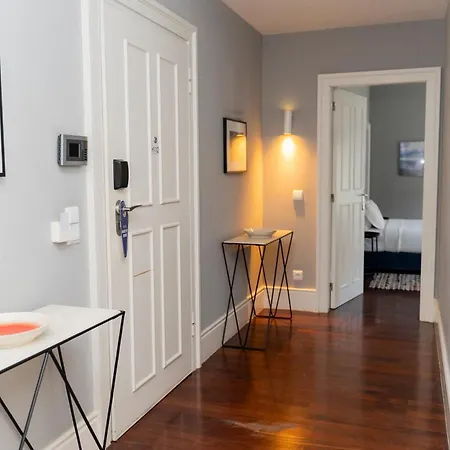 Serviced - Cedofeita * 포르투